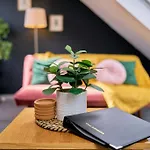 Apartment Centre & Coffeehouse