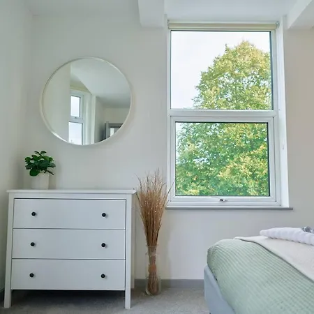 Daire York City Centre Apartment With Riverside Walks York