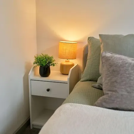 Daire York City Centre Apartment With Riverside Walks York