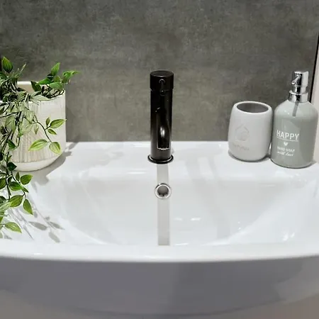 York City Centre Apartment With Riverside Walks Daire