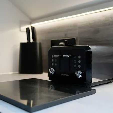 York City Centre Apartment With Riverside Walks York