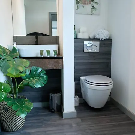 York City Centre Apartment With Riverside Walks * York